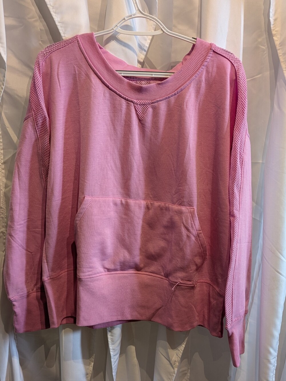 D4 ✨ Nine West Active Pink Mesh-Back Sweatshirt ✨